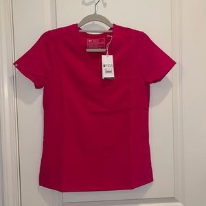 NWT. FIGS. XXS one pocket scrub top in Ultra Rose.